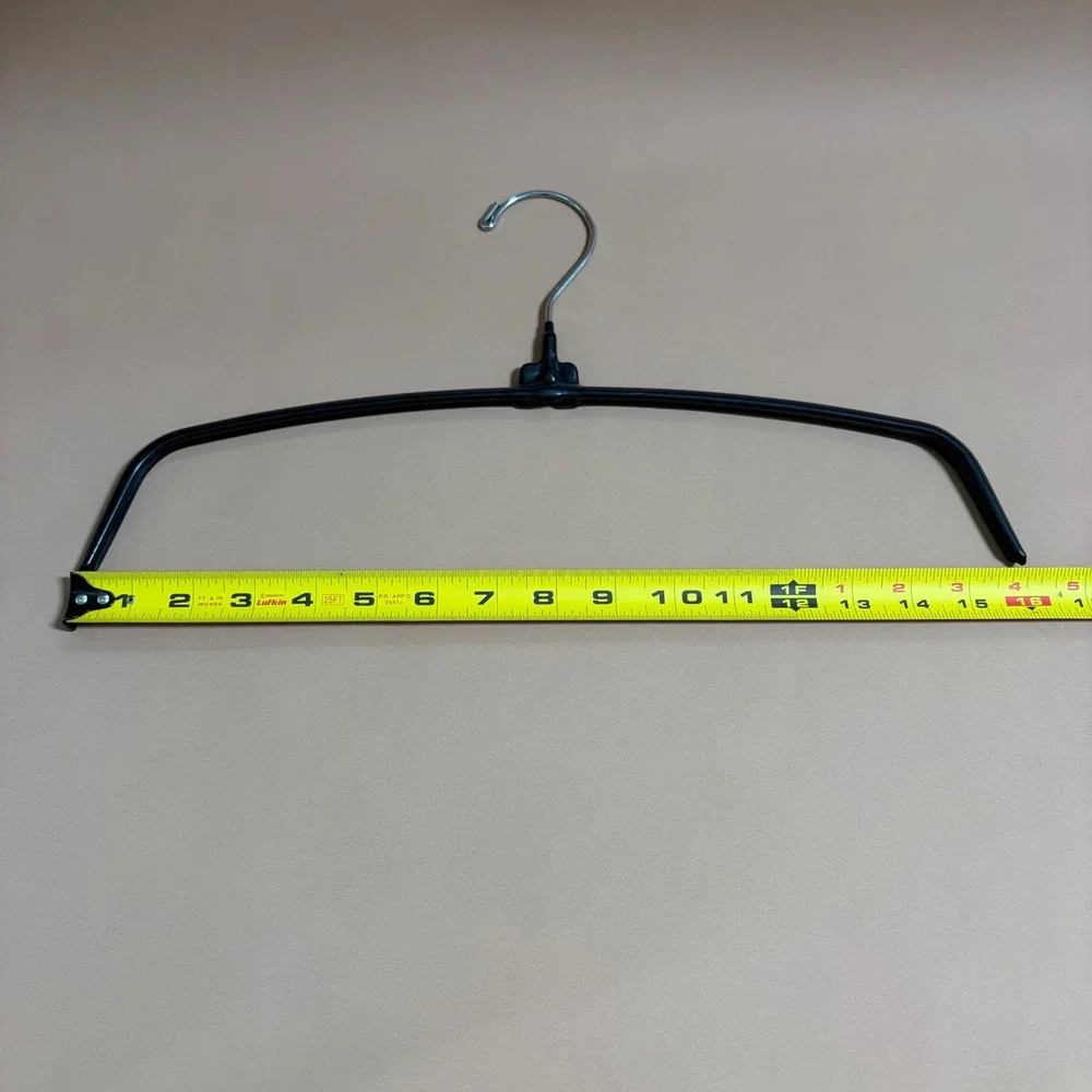 Chico's Black Non-Slip Slim Space Saving Hangers Swivel Hook Set of 9